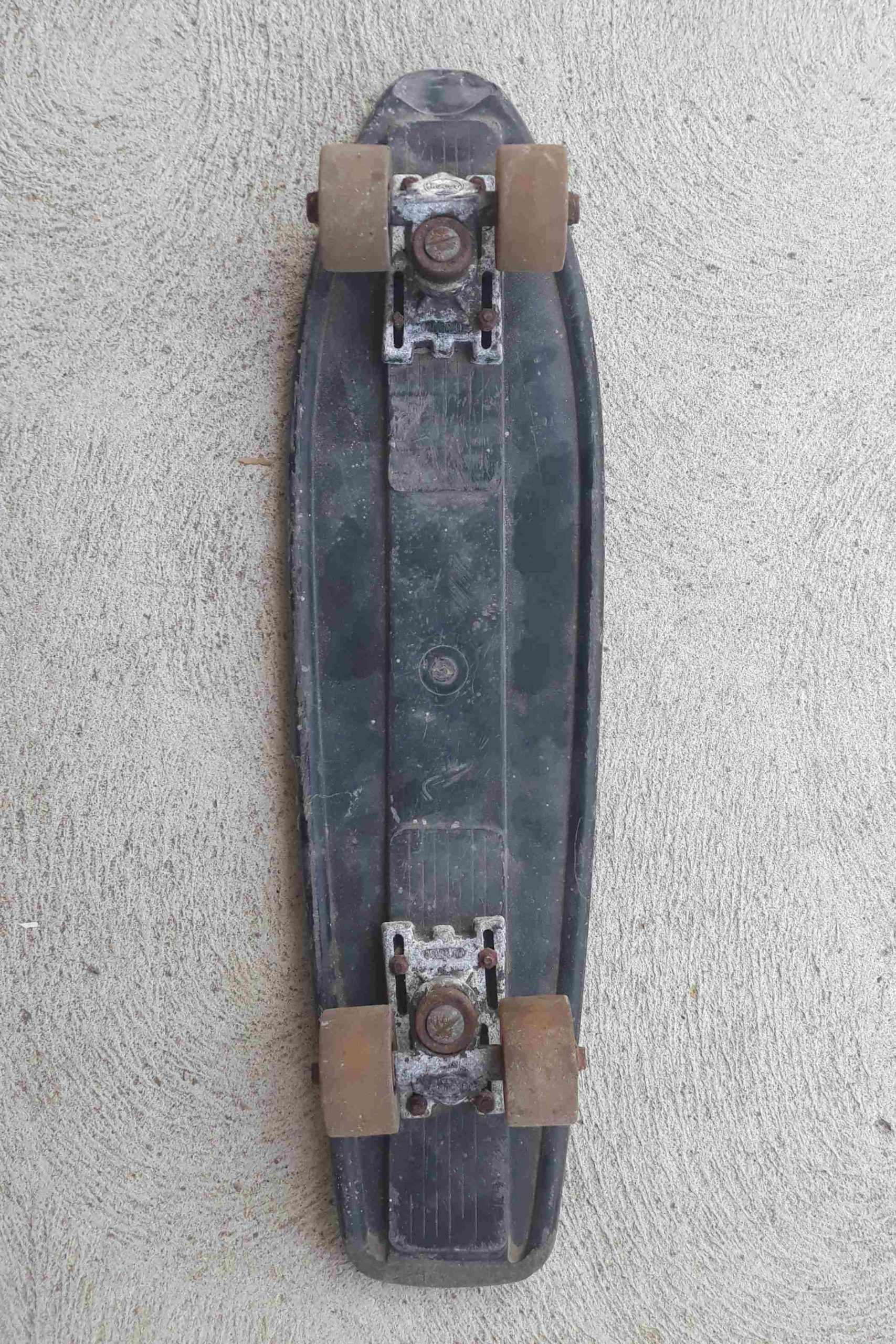 Vintage Skateboard 2