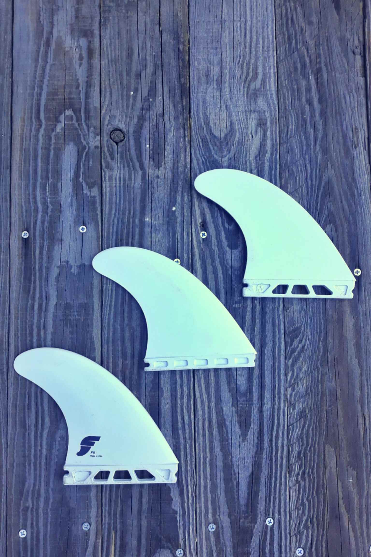 Z Sold – FINS – FUTURES F8 Thermotech Thruster Set